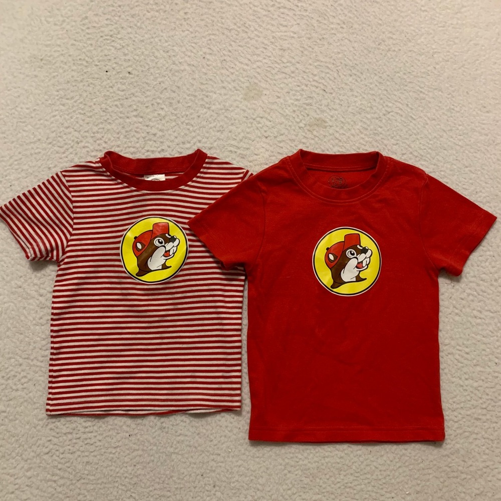 Buc-ee's Toddler Kids 2T T-Shirt Lot of 2 Red Striped Beaver Logo Cotton Tees